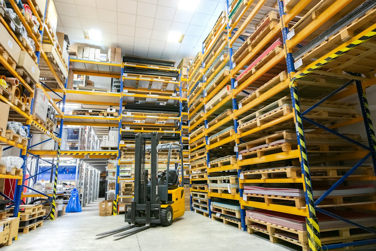A large warehouse with pallet racks